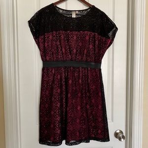 Emma & Michele Pink/Black Lace Dress, Size L